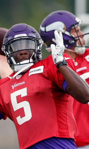 Bridgewater resumes throwing as Vikings add QB depth
